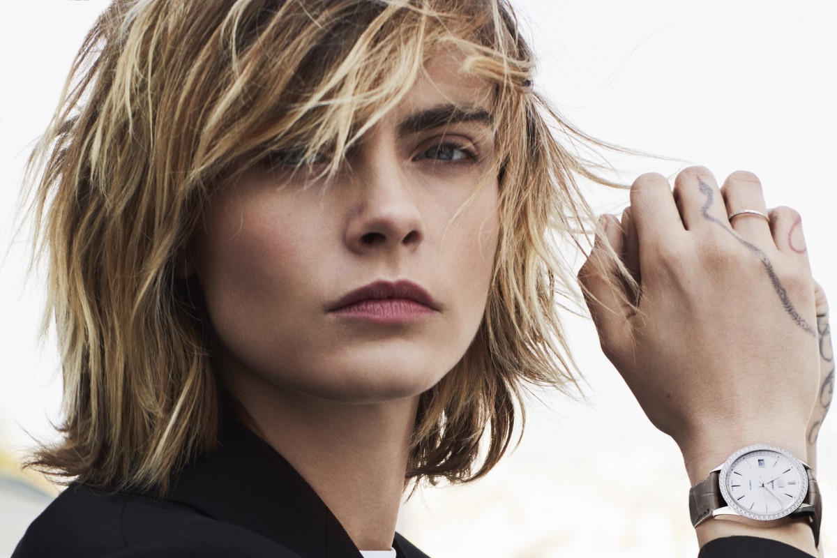 De sonrisa extensa y contagiosa